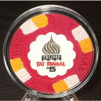 (1) $5. TRUMP Taj Mahal CASINO CHIP - ATLANTIC CITY, NEW JERSEY