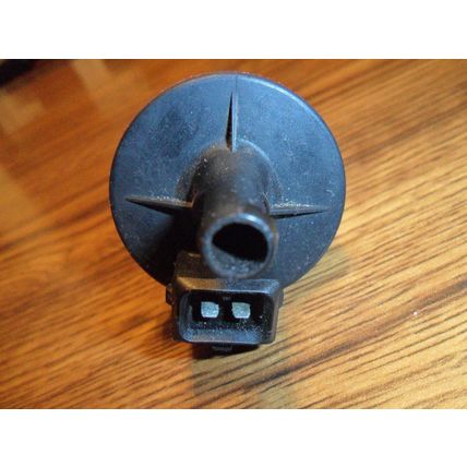Bosch 0280142300 Crankcase Vent Valve Ferrari Audi Saab Volvo VW Volkswagen