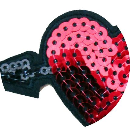 Arrow Pierced Love Heart Iron on Patch 4.4cm x 8.2cm Love Red Sequins P004