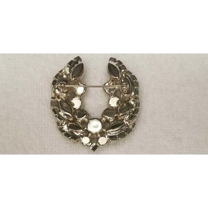 Vintage Silver Tone Rhinestone Wreath Brooch