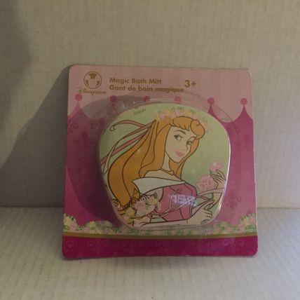 Two NEW Disney Magic Bath Mitt's - Ariel & Aurora
