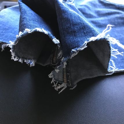 Torrid Button Fly Blue Cuffed Distressed Denim Shorts Size 18 Summer Jean