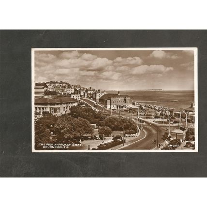 Postcard Dorset Bournemouth The Pier Approach & Bay