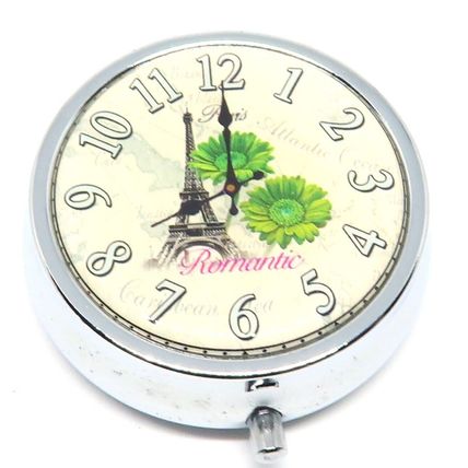 Eiffel Tower Clock Face Pill Box 1.5 CM Carte Postal - Christmas Gift Storage