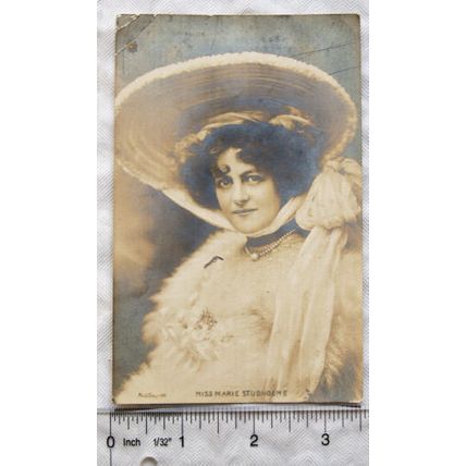 vintage postcard Miss Marie Studholme