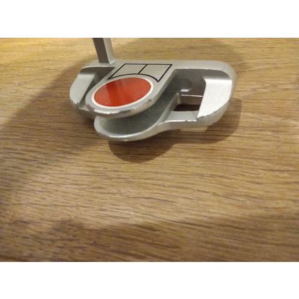 Dunlop Jr Tour putter 28" Long Kids 7 to 9 years old Junior red