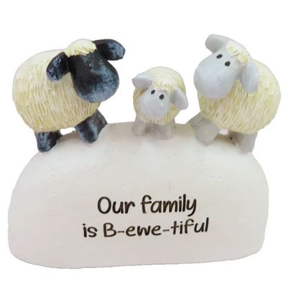 Sheep Ornament Our Family is B-ewe-tiful 7 CM Gift Home Decor Sentimental Ovine
