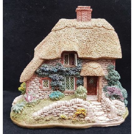 Lilliput Lane Calendar Thatched Cottage Collectable Vintage Ornament