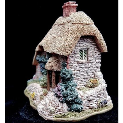 Lilliput Lane Calendar Thatched Cottage Collectable Vintage Ornament