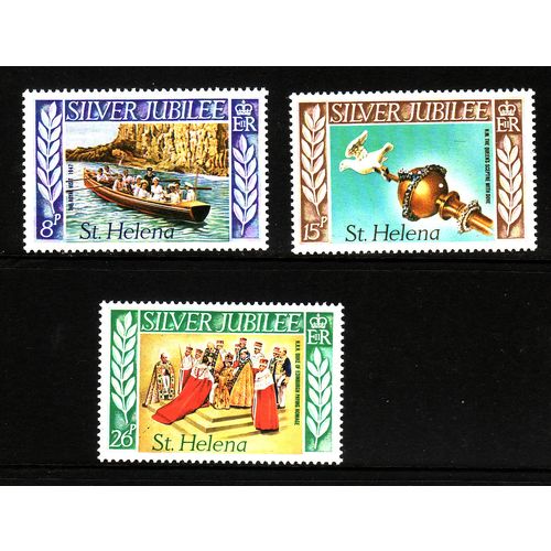 ST HELENA 1977 SILVER JUBILEE SET 3 VALS U/M MINT#3