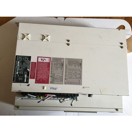 RELIANCE ELECTIRC HR2000/BLA-08,3RA2002 AC SERVO DRIVE,Reliance HR2000,180VAC,FE
