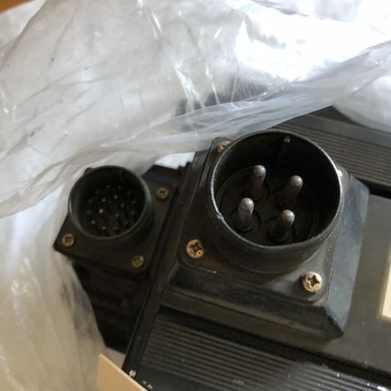 YASKAWA SGMG-30A2AAS, SERVO MOTOR, 2900W, 1500rpm,TI