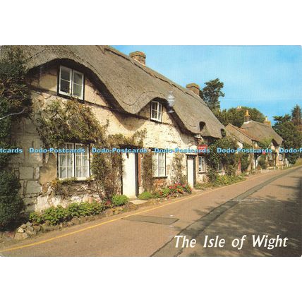 D026174 The Isle of Wight. Cottages at Brighstone. Salmon. 1996