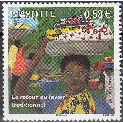 Mayotte 2011 Yvert 247 Neuf ** Cote (2017) 2.40 € Le retour traditionnel lavoir