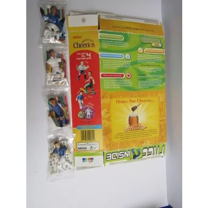Nestle 2000 Cheerios Euro 2000 Footballer Figure Cereal Box & Set of 4 Sealed