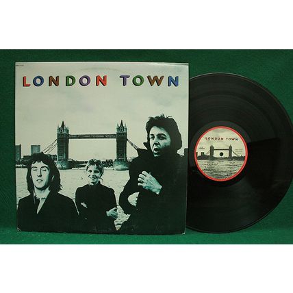 Wings (Paul McCartney) - London Town - With Poster - SWX 11777 - NM