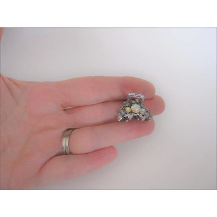 Small mini silver metal antique style crystal hair claw clip bridal clip