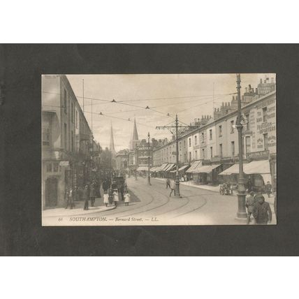 Postcard Hampshire Southampton Bernard Street