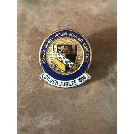 Norfolk county indoor bowling association silver jubilee bowling bowls badge
