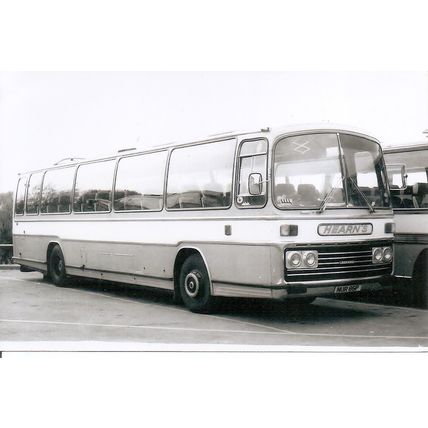 Black & White Photograph of Hearn's Coaches Ltd. of Harrow - NUR 86P