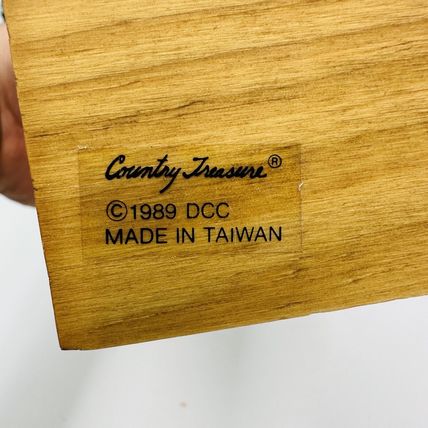 Country Treasure Dollhouse Furniture Wood Cabinet Item 7052 6.5” 1989 Miniature