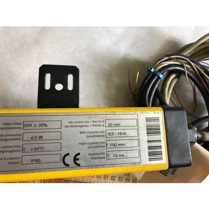 1 SET SICK FGSE750-21,FGSS750-21 SAFETY LIGHT CURTAINS SICK 30-FGS,TA