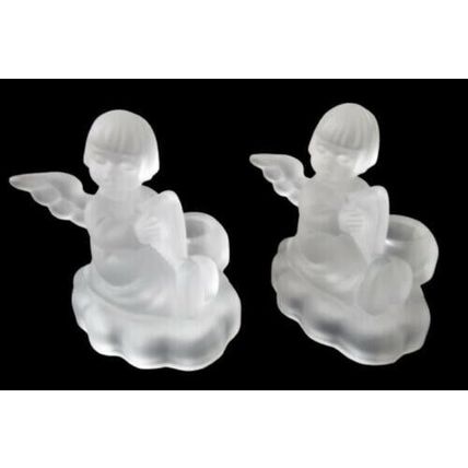 Set of 2 Avon M.J. Hummel Frosted Lead Crystal Angel Taper Candle Holders 1995