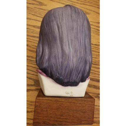 RARE Cybis Porcelain Figurine Head Bust Asian Girl Signed 9” by Dorothy Campbell