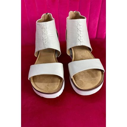 White Crisscross Detail Hollowed Leather Gladiator Sandals