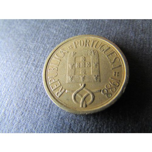 1988 PORTUGAL FIVE ESCUDOS FREE POST. AAP