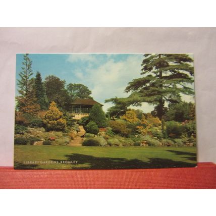 LIBRARY GARDENS, BROMLEY, LONDON, KENT unused postcard =