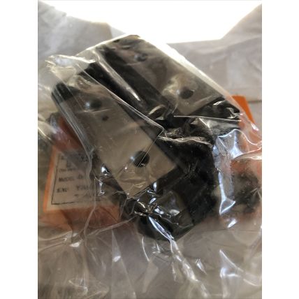 NEW THK 4HRT2042UUS+504L,THK YAH30090/HRT2042,4HRT2042UUS LINEAR BEARING,EA