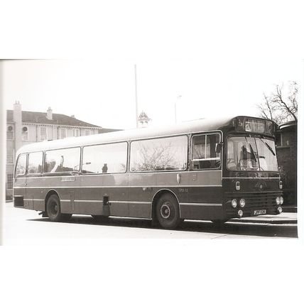 Black & White Photograph of London Country Bus Services Ltd. - JPF 112K