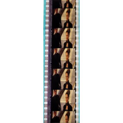 Pk GEB - P - MIX - c 076X . 1 STRIP OF 5 - 35MM FILM CELLS. ( )
