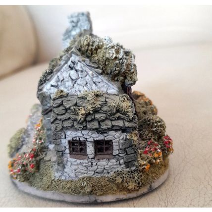 Lilliput Lane : The Hermatige