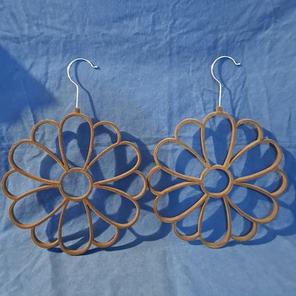 2 Brown FLOWER SCARF HANGER Belt Tie Velvet Holder Closet Organizer Necktie