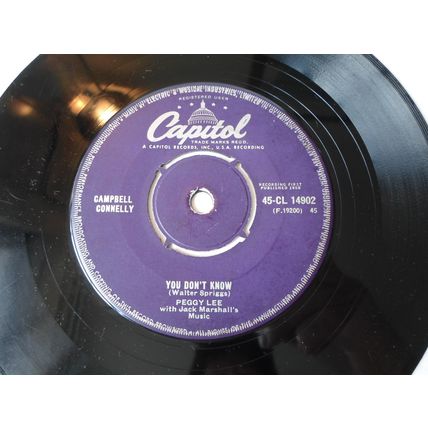 7" 1958. PEGGY LEE .FEVER, CAPITOL.45-CL 14902.YOU DON'T KNOW . GOOD