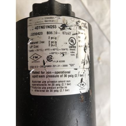 NEW 1-1/2" NPT KROM SCHRODER VG 40TN01NQ93 GAS SOLENOID VALV E,120VAC 410432,DG