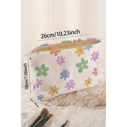 White Flower Print Rib Textured Large Cosmetic Bag