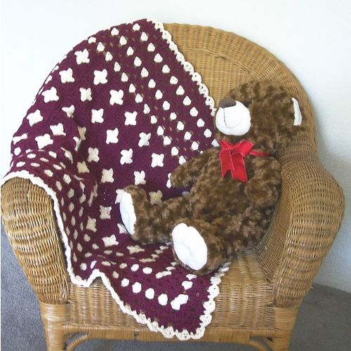 BLANKET #6 comforter lapghan baby crochet mauve/ecru 38 inch X 29 inch