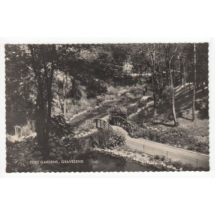 Fort Gardens Gravesend Postcard RP Kent