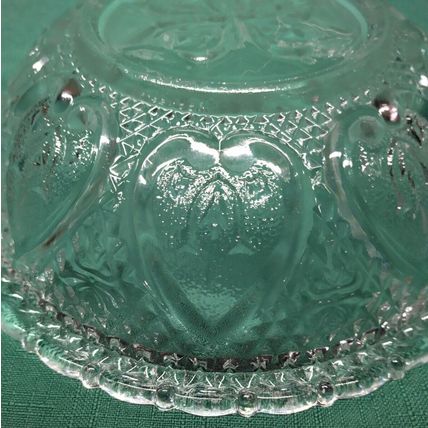 Vintage Cut Clear Glass Candy Dish W/Lid Malaysia KIG Heart & Roses