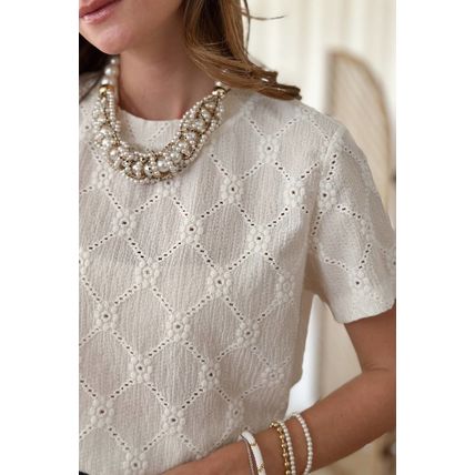 White Geometric Embroidered Slim Fit O Neck T Shirt