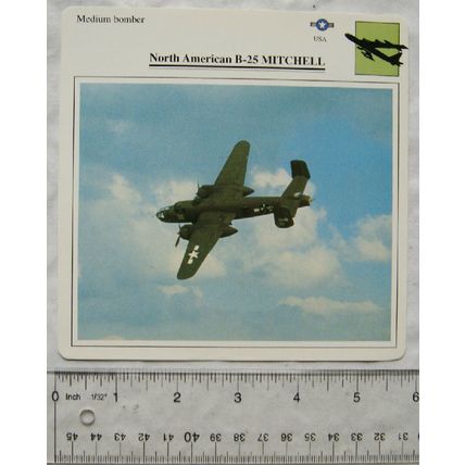 B-25 Mitchell - USA - Medium Bomber - Collectors Club Card