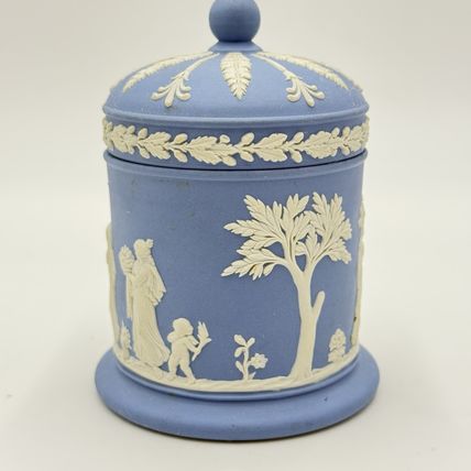 Wedgwood Jasperware Blue England Round LIDDED Trinket Box OLYMPUS TOBACCO JAR