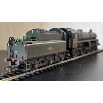 Bachmann 31-115 Std Class 4MT BR2 Tender BR Lined Green Weathered DCC Fitted VGC