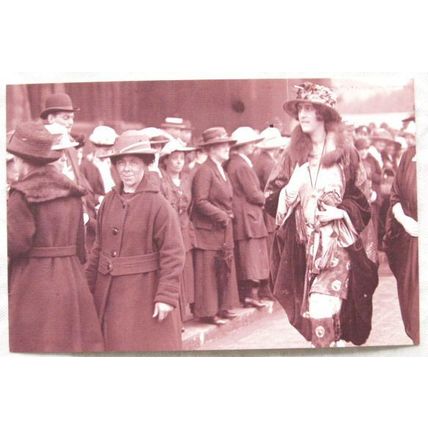 c.1980s PC Victoria Sackville-West, 1919