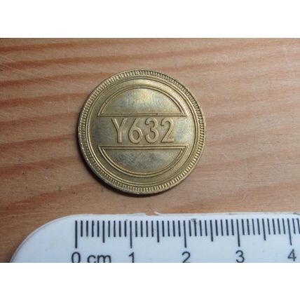 Y632 555Fr Token (e484)