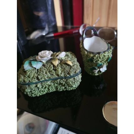Lidded Pot And Small Hanging Pot Floral Moss Effect