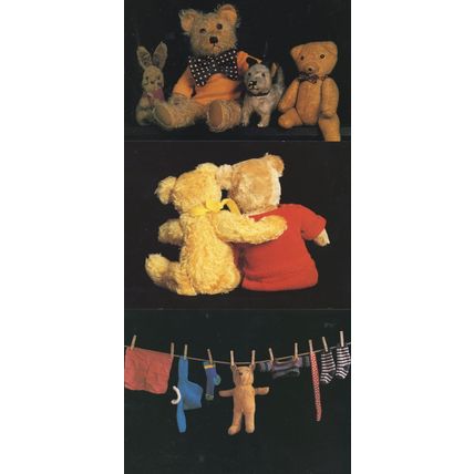 Teddy Bear Hanging On Washing Line 3x Postcard s
